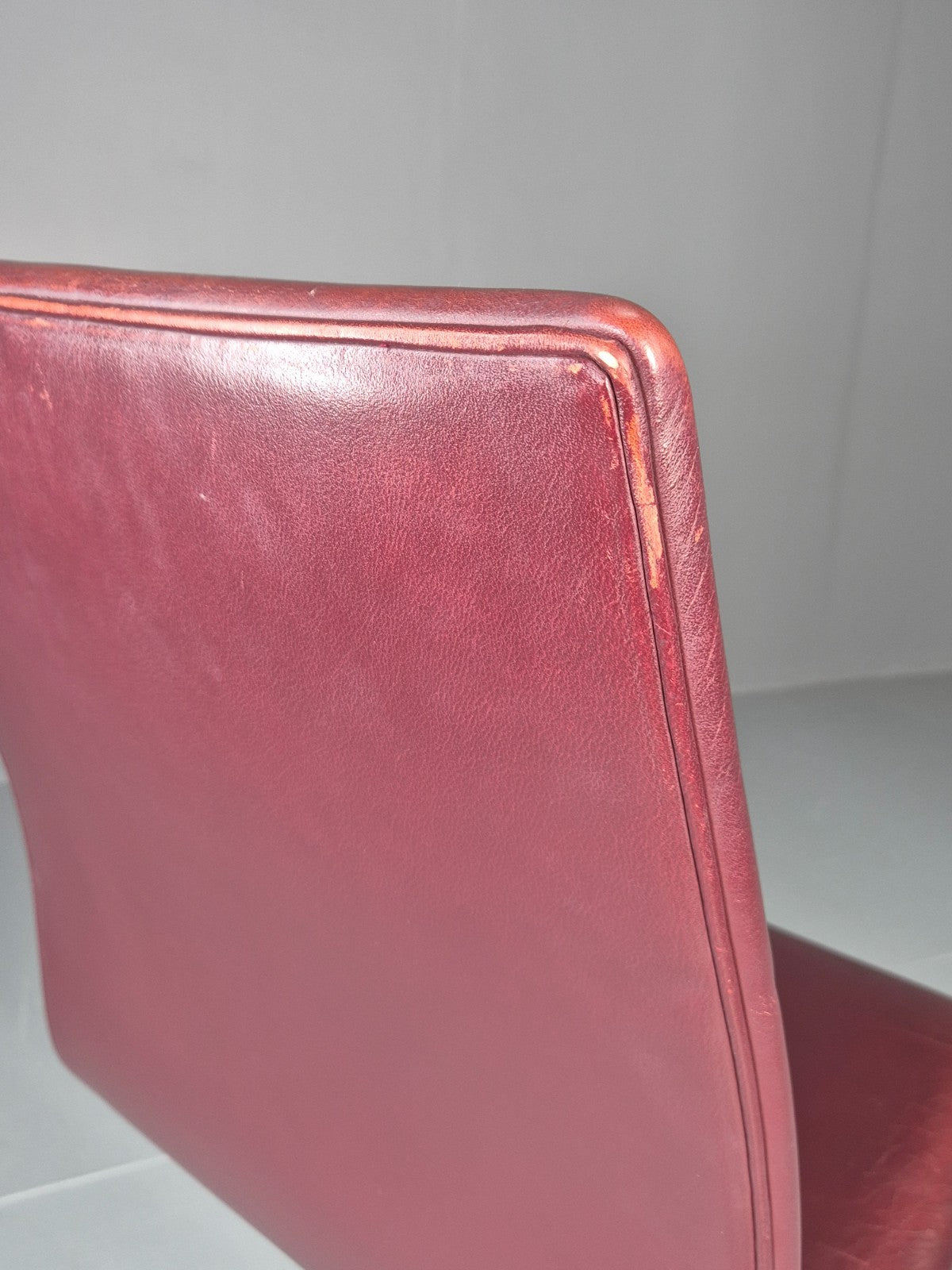 Vintage Fritz Hansen Oxford Chair Arne Jacobsen Design 2004 MCM EB11751 MSWI5