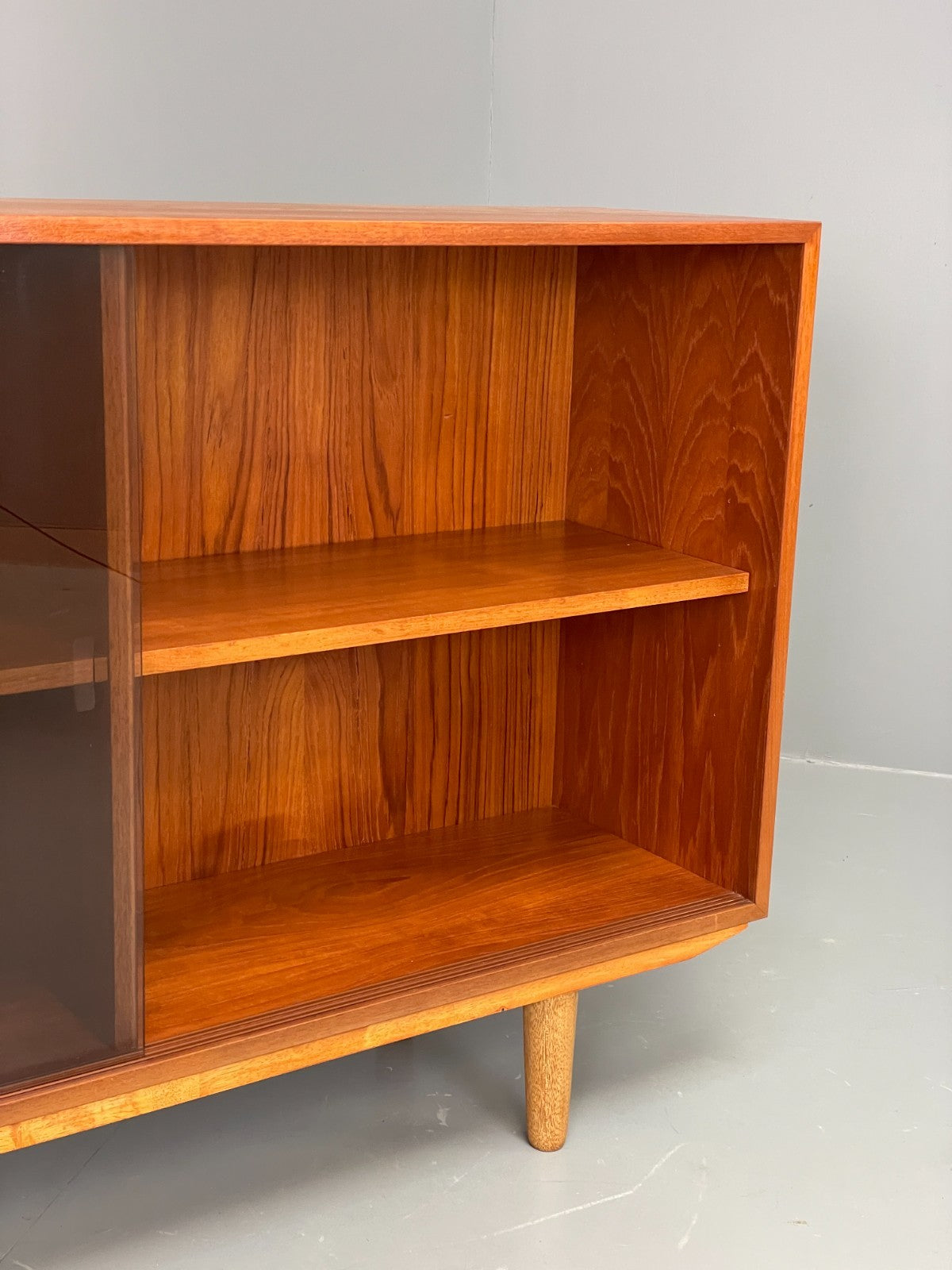 Vintage Teak Glazed Bookcase Danish 1970s Shelving Glass Retro EB11797 MWOO13
