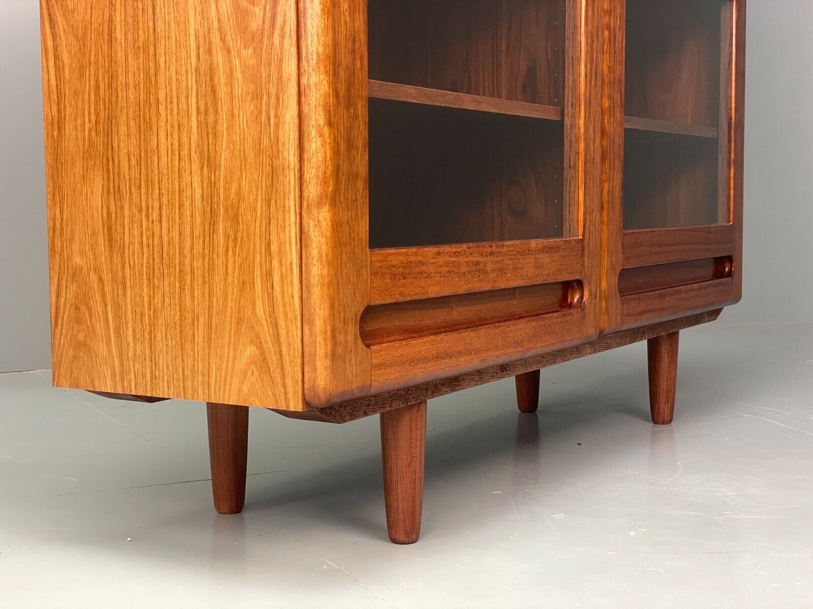 Vintage Danish Display Cabinet Retro 1980s EB6845 MWOO - UKDK FURNITURE