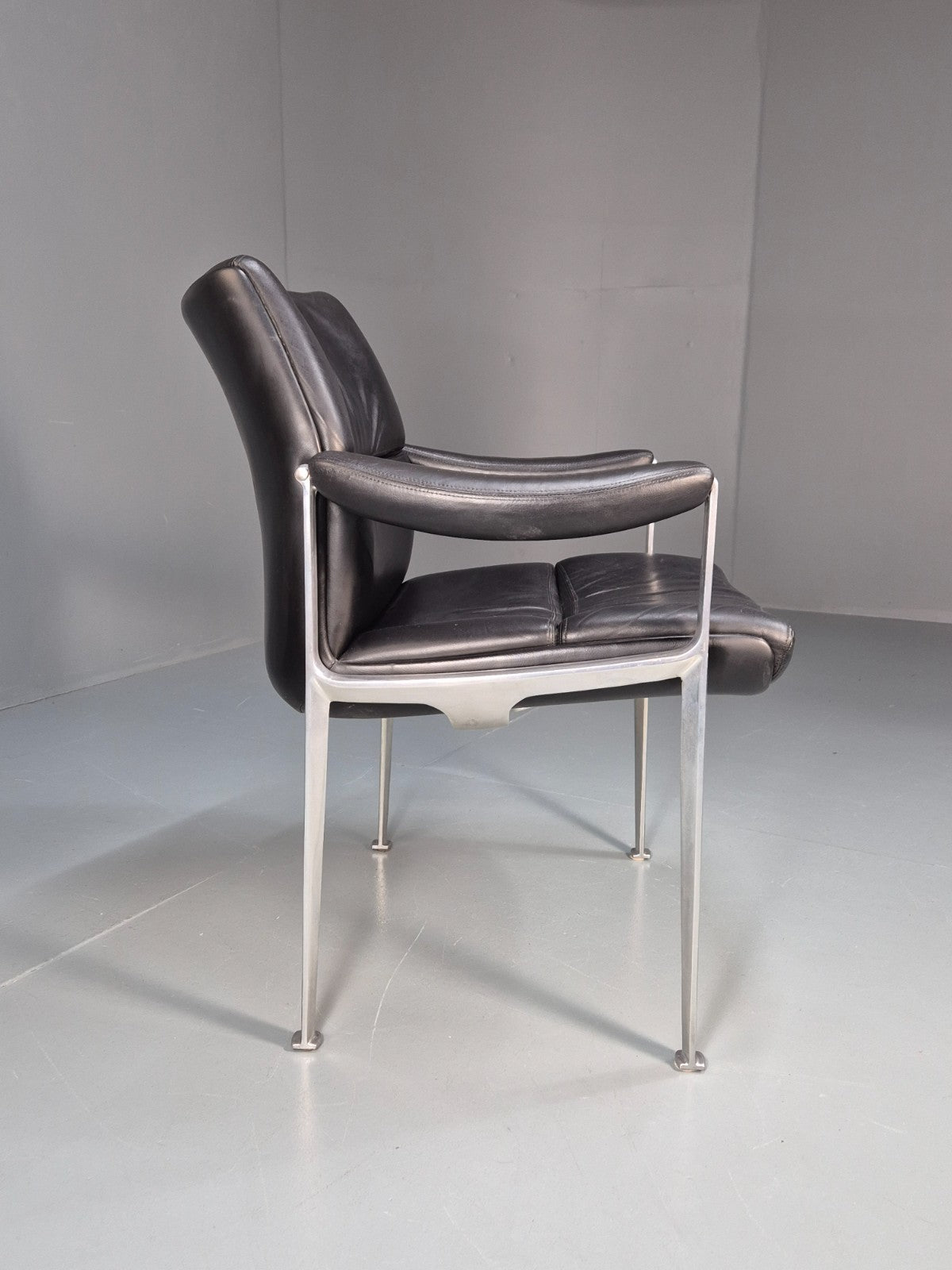 Roder Sohne Leather and Aluminium Boardroom Chair 1960s Retro MCM EB10616 MNOR8