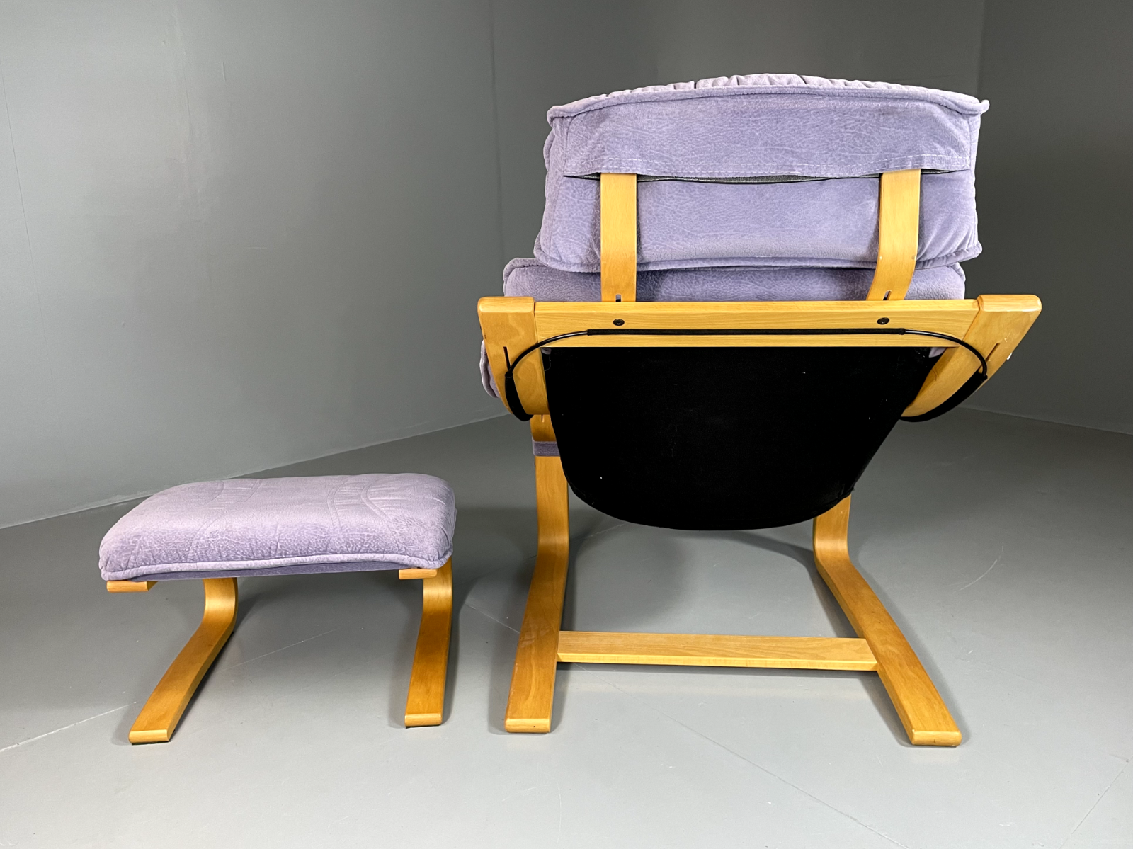 Danish Cantilever Lounge Chair Bentwood Purple Footstool Vintage  EB5768 MBEN5