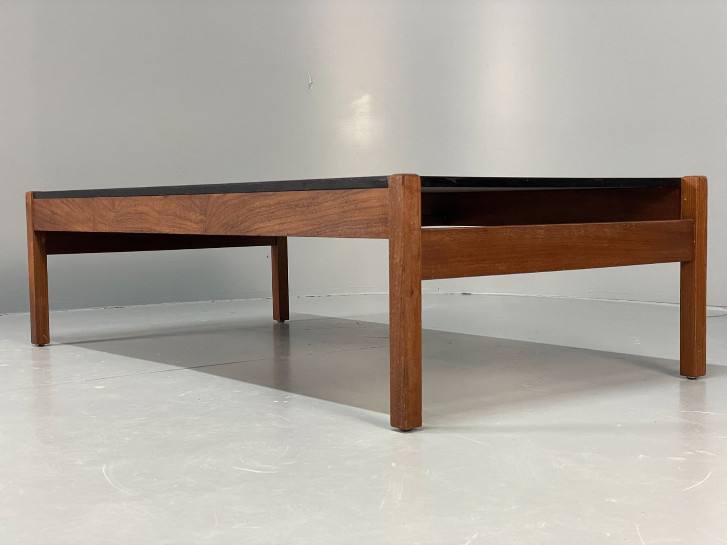 Vintage Teak Coffee Table - Guy Rogers 1960s Black Laminate Top  EB10955 MWOO13