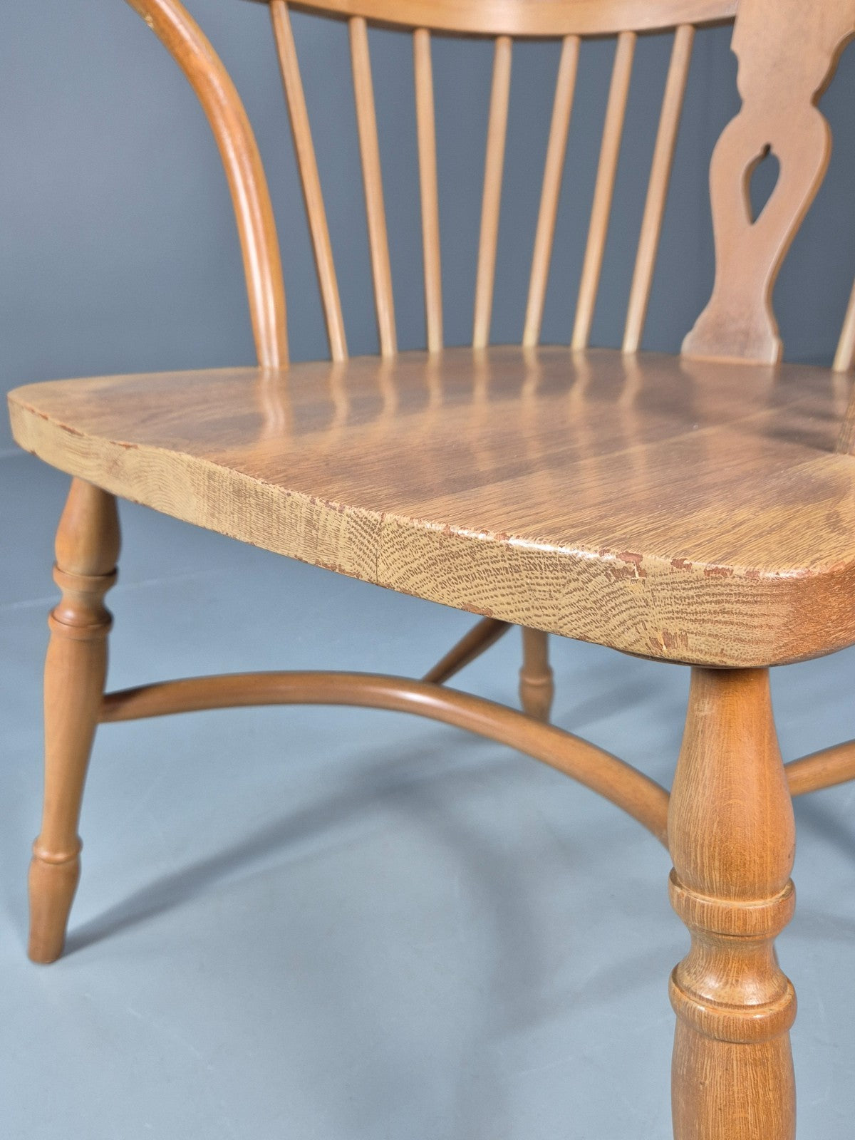 Vintage Wheelback Windsor Chair Elm and Beech Twentieth Century  EB10694 VDIN12