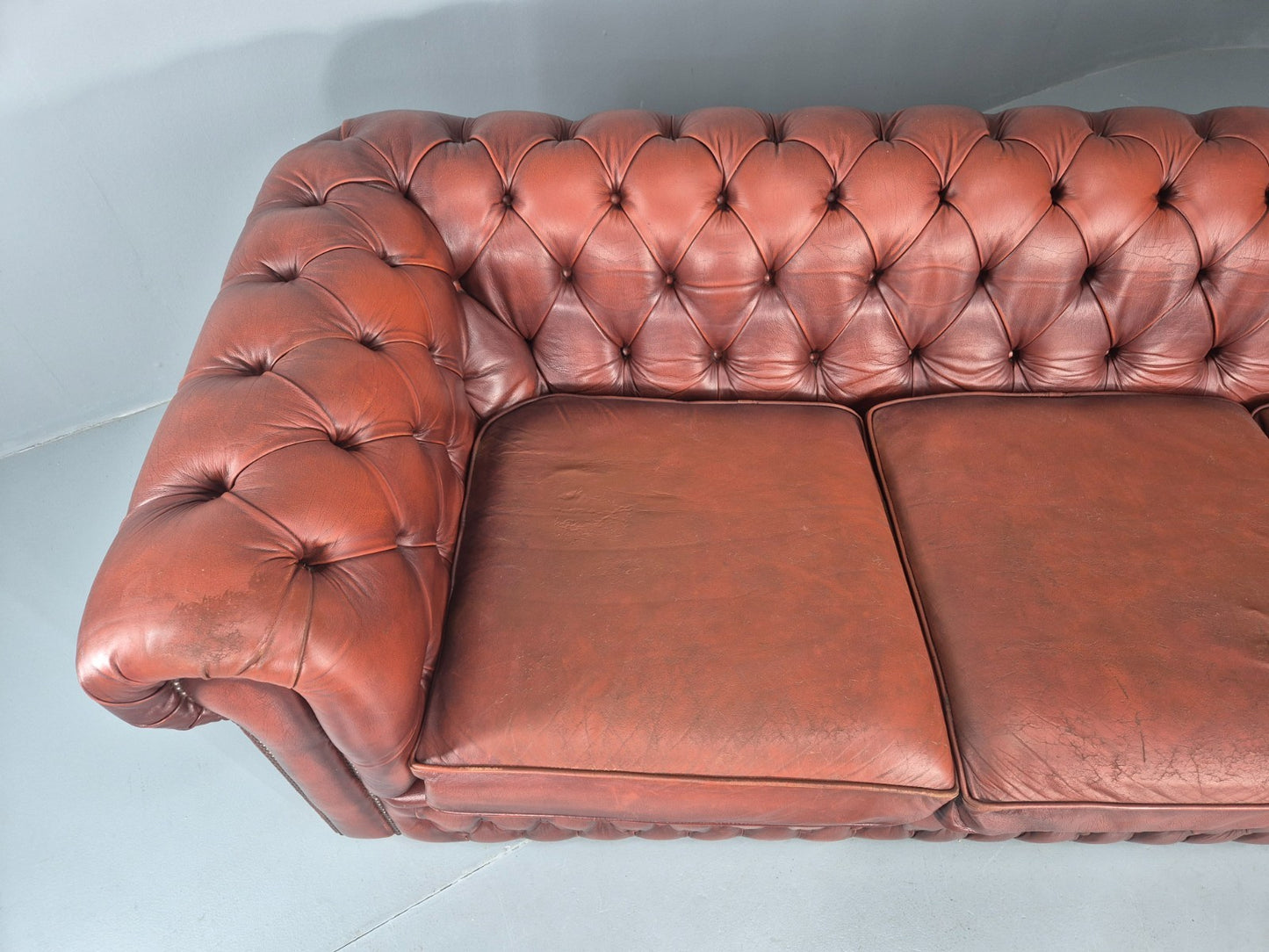 3 Seater Chesterfield Sofa Red Leather Studded Vintage EB11028 VCHE7