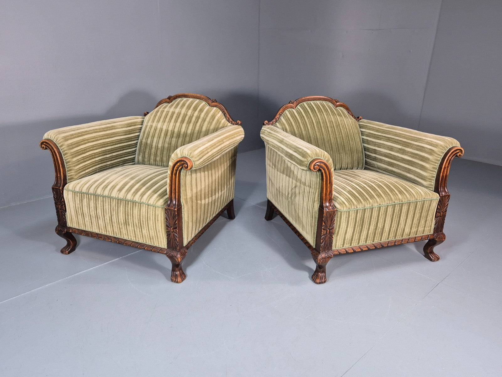 2 Antique Deep Lounge Chairs Oak Frame Green Corduroy 1900s  EB10758 VCAR1