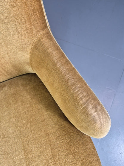 Mid Century Tub Chair Gold Velour 1960s Retro Buttoned  EB10751 VCLO17