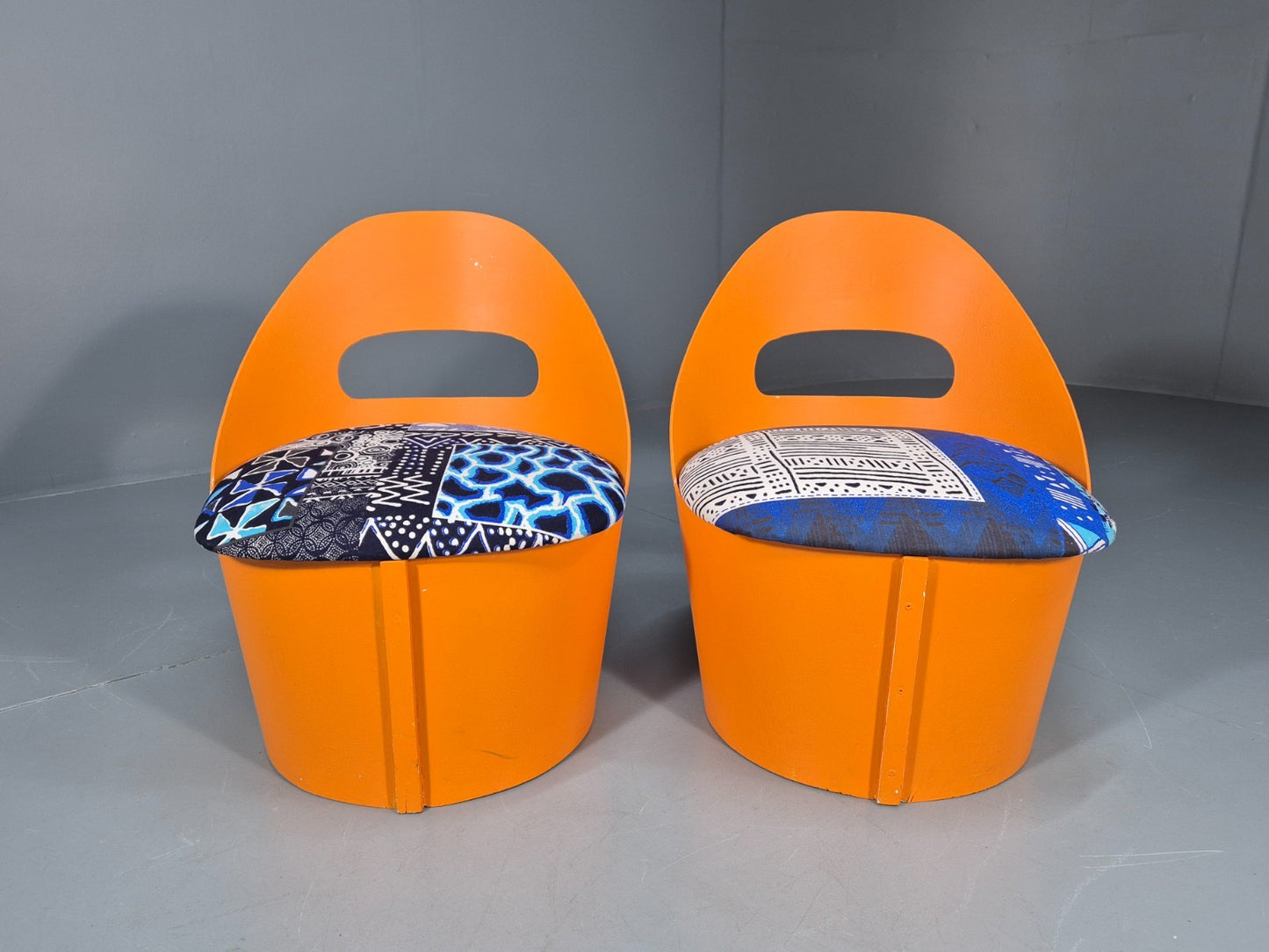 2 Vintage Retro Curved Plywood Chairs Orange 1970s Holdaway Style EB10929 MNOR2