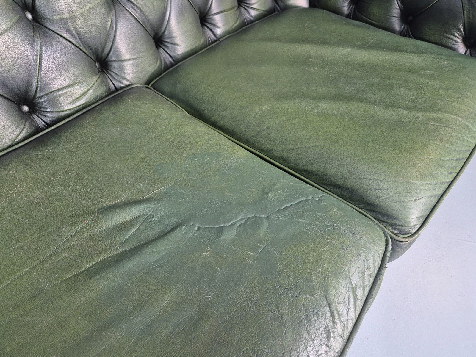 3 Seater Chesterfield Sofa Green Leather Studded Vintage EB11024 VCHE11