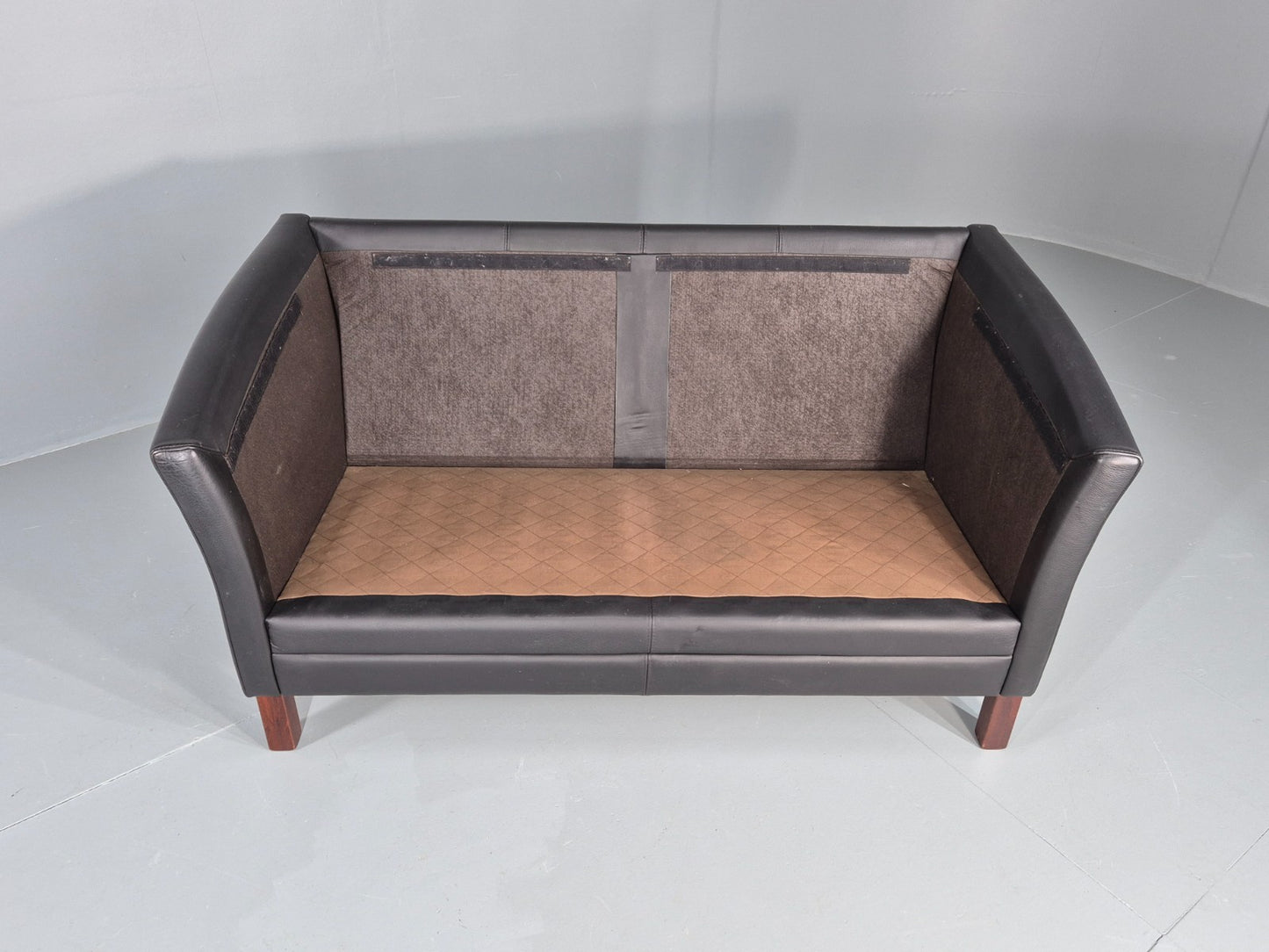 Vintage 2 Seat Sofa Danish Black Leather Mid Century Retro 1980s EB10473 M2SS7