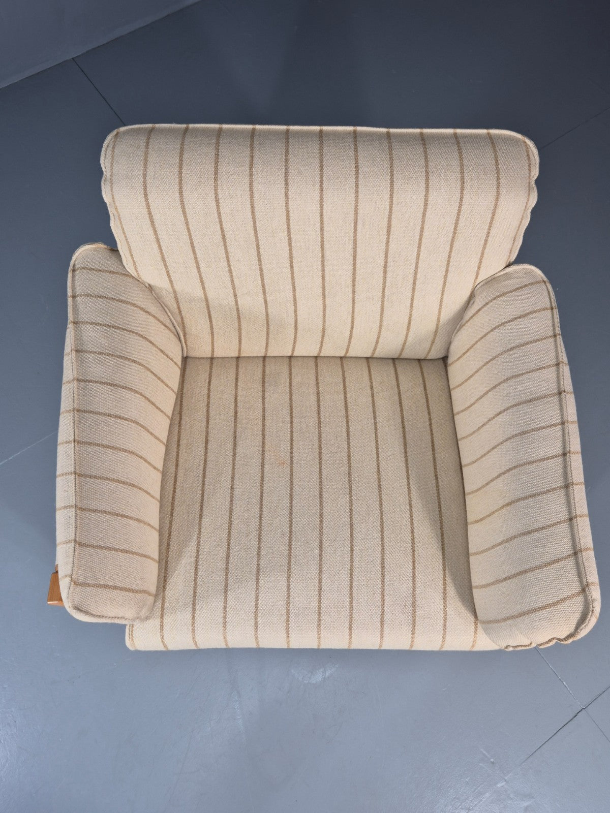 1970s Lounge Chair Vintage Denmark Nielaus Cream Wool MCM Retro EB11307 MNOR16