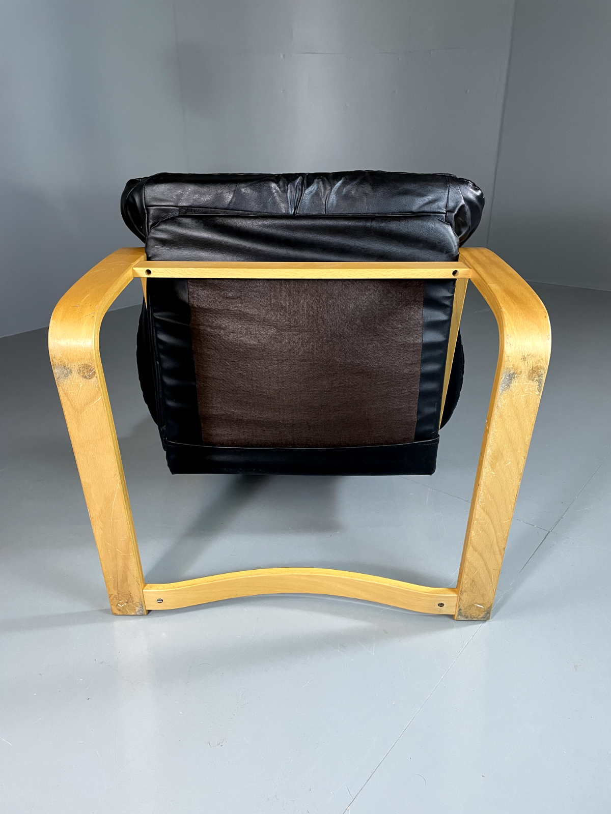 Danish Leather Bentwood Chair Vintage Vinyl Retro MCM EB5814 MBEN12