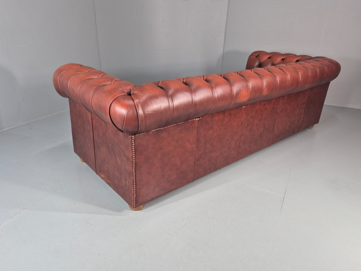 3 Seater Chesterfield Sofa Red Leather Studded Vintage EB11021 VCHE21