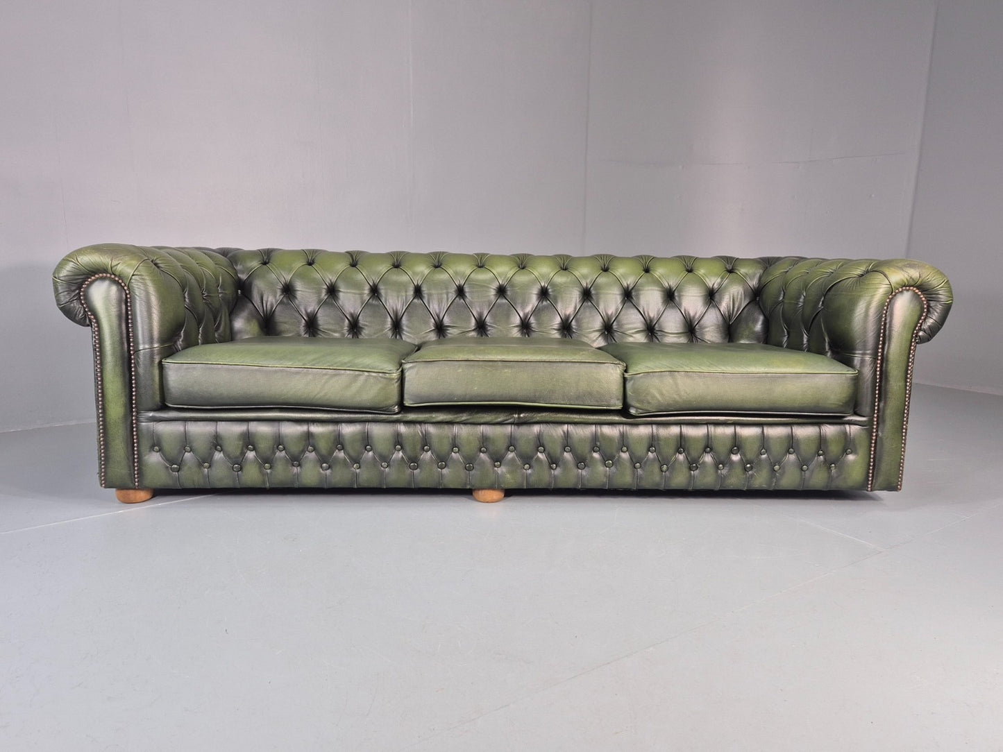 3 Seater Chesterfield Sofa Green Leather Studded Vintage EB11030 VCHE4