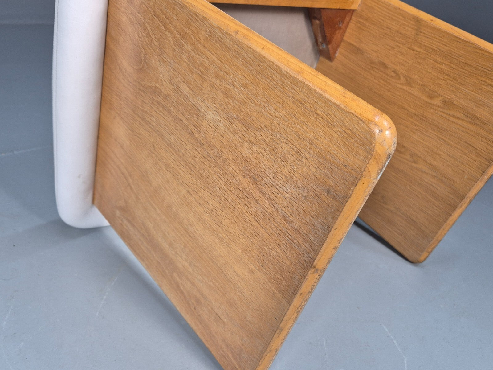 Vintage Stag Furniture Stool White Vinyl and Oak 1970s Retro EB9749 MFOO - UKDK FURNITURE