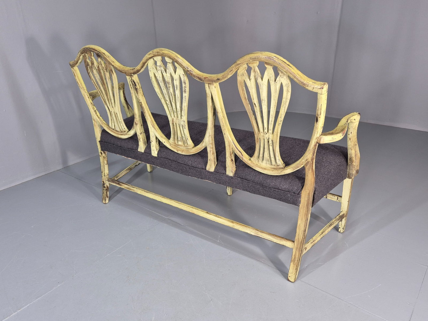 Hepplewhite Three Seater Settee New Grey Upholstery Reproduction  EB10993 VWOO12