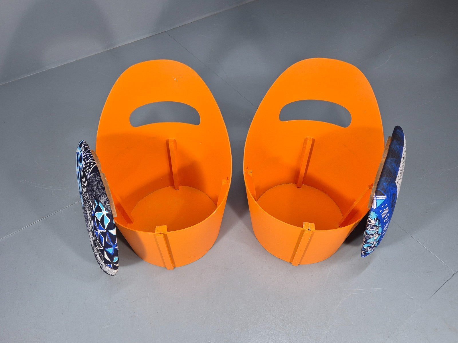 2 Vintage Retro Curved Plywood Chairs Orange 1970s Holdaway Style EB10929 MNOR4