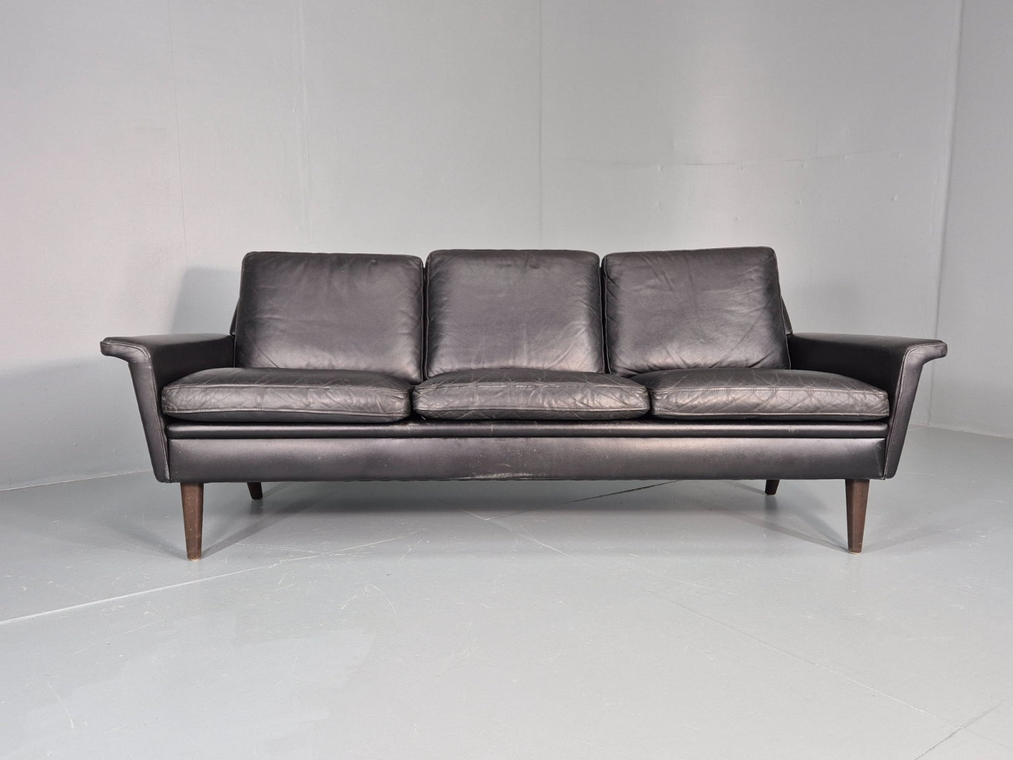 Vintage 1960s 3 Seat Sofa Danish Mid Century Design Black Leather EB10068 M3SS4