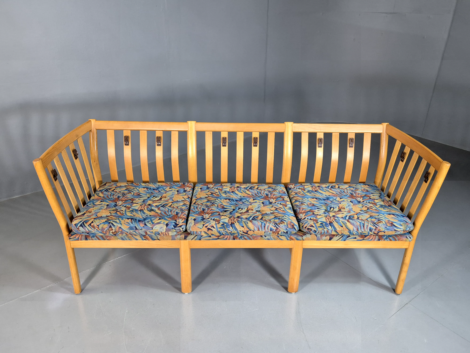 3 Seat Sofa Vintage Danish Blue Floral Beech Frame 1980s Retro EB7279 M3SS3