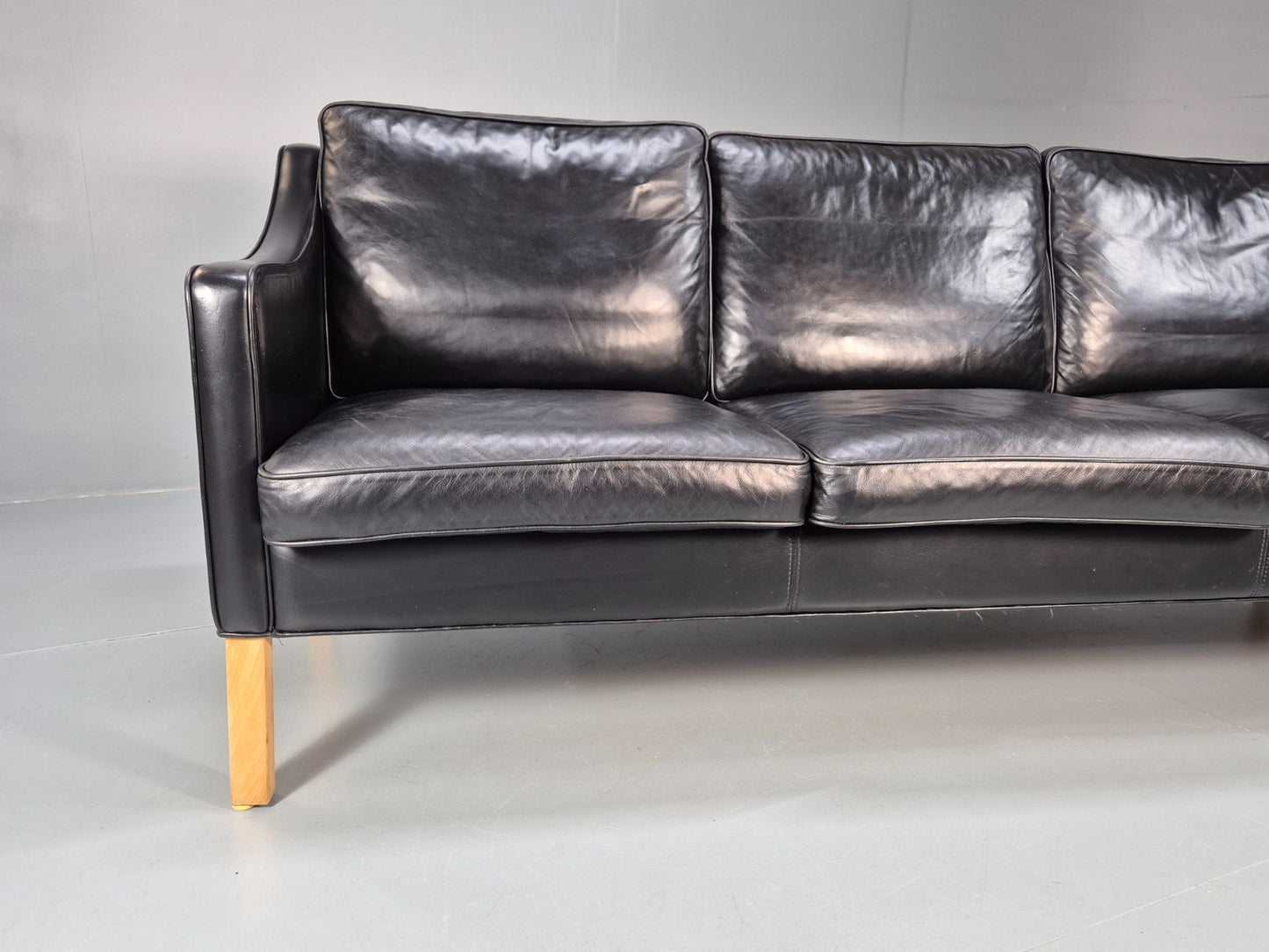 Vintage 3 Seater Leather Sofa Danish Mogensen Style Black 1980s EB10689 M3SS3