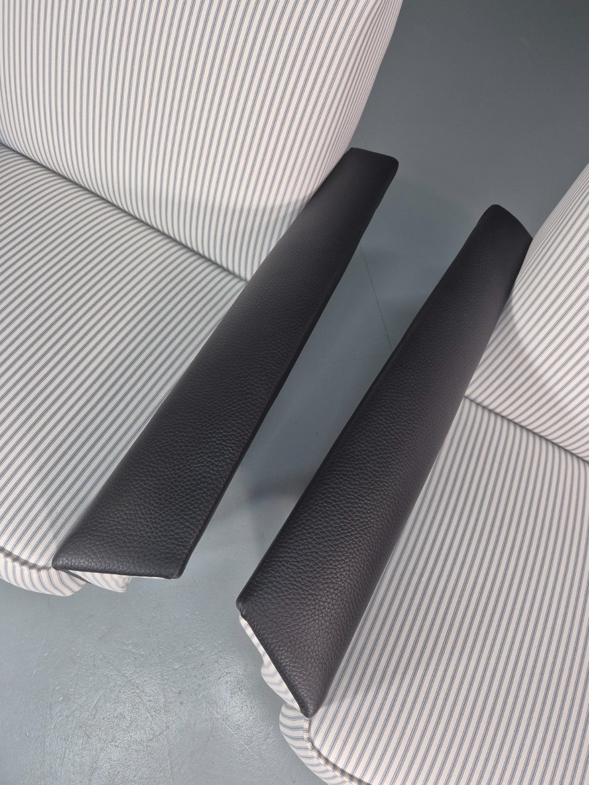 2 Mid Century Lounge Chairs Vintage Danish 1950s New Upholstery  EB10982 MNOR4