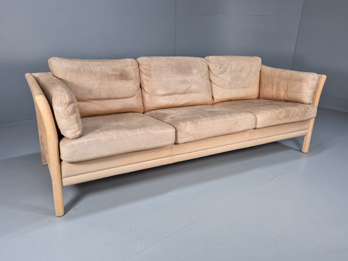 Vintage danish Tan Leather 3 Seat Sofa Wooden Ends Mogens Hansen MCM EB9083 M3SS - UKDK FURNITURE