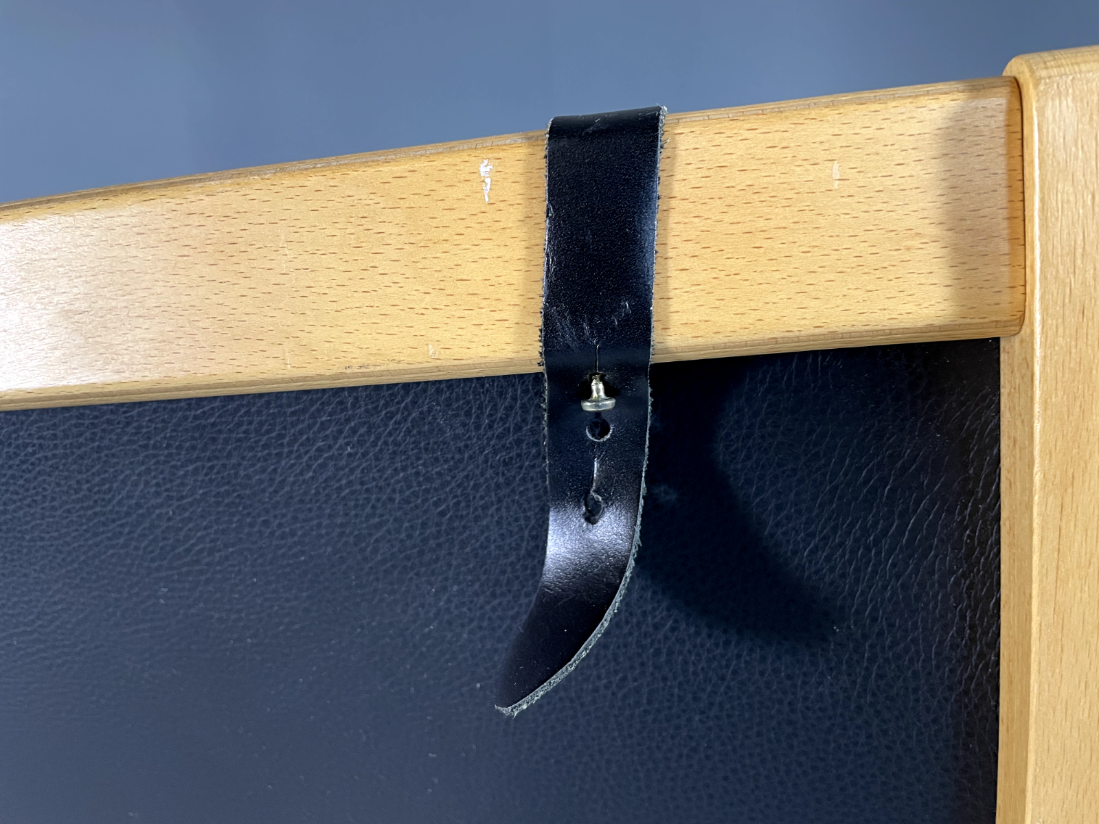 2 Danish Leather Chairs Bentwood Ostergaard Vintage Retro MCM EB5762 MBEN9