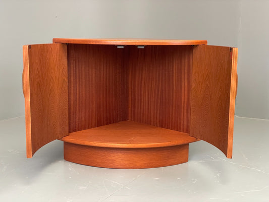 Vintage G-Plan Corner Cabinet Teak Cupboard Fresco Range EB11811 MWOO1