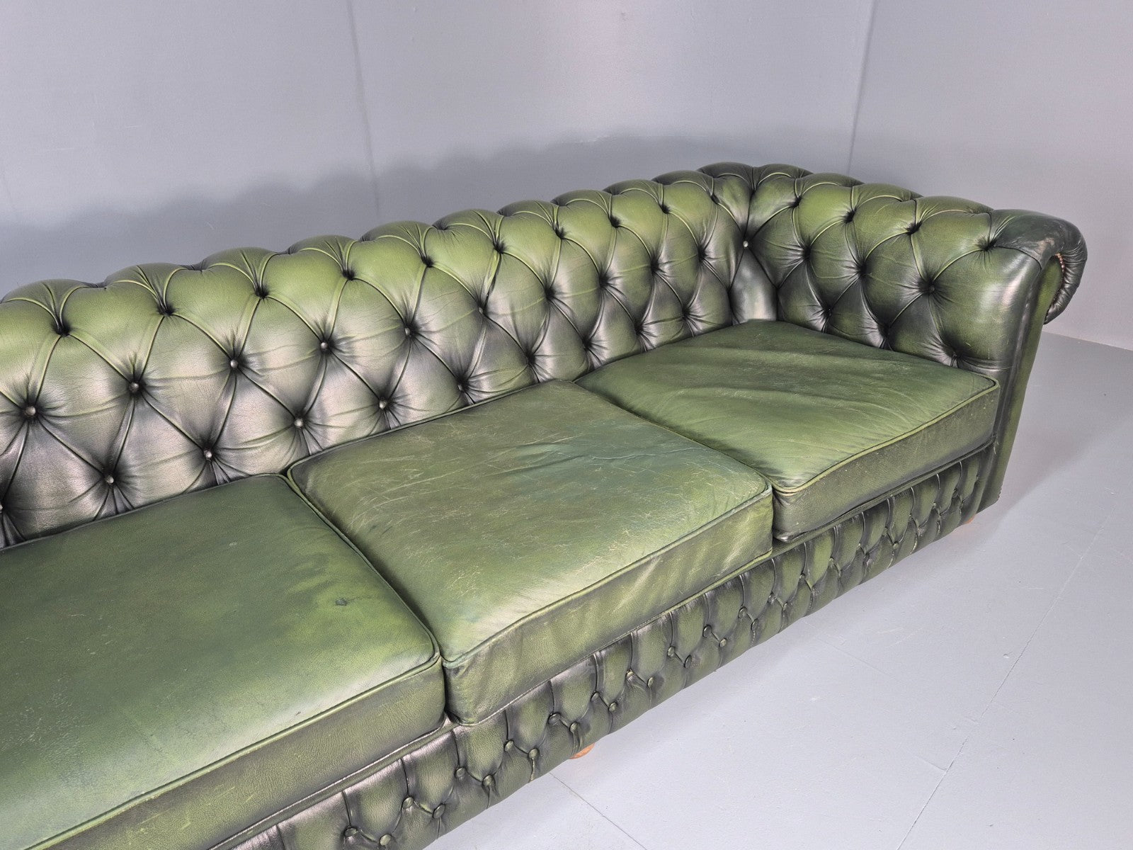 3 Seater Chesterfield Sofa Green Leather Studded Vintage EB11024 VCHE3