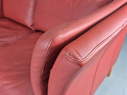 Vintage Danish 2 Seater Danish Skalma Red Leather 1980s Retro MCM EB10512 M2SS22