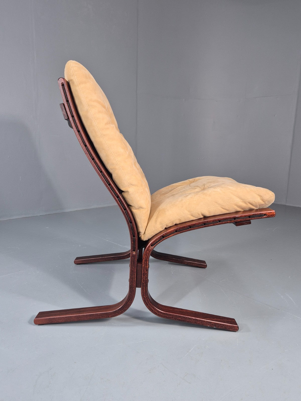 Vintage Mid Century Lounge Chair Faux Suede Upholstery REtro 1970s EB11299 MBEN5