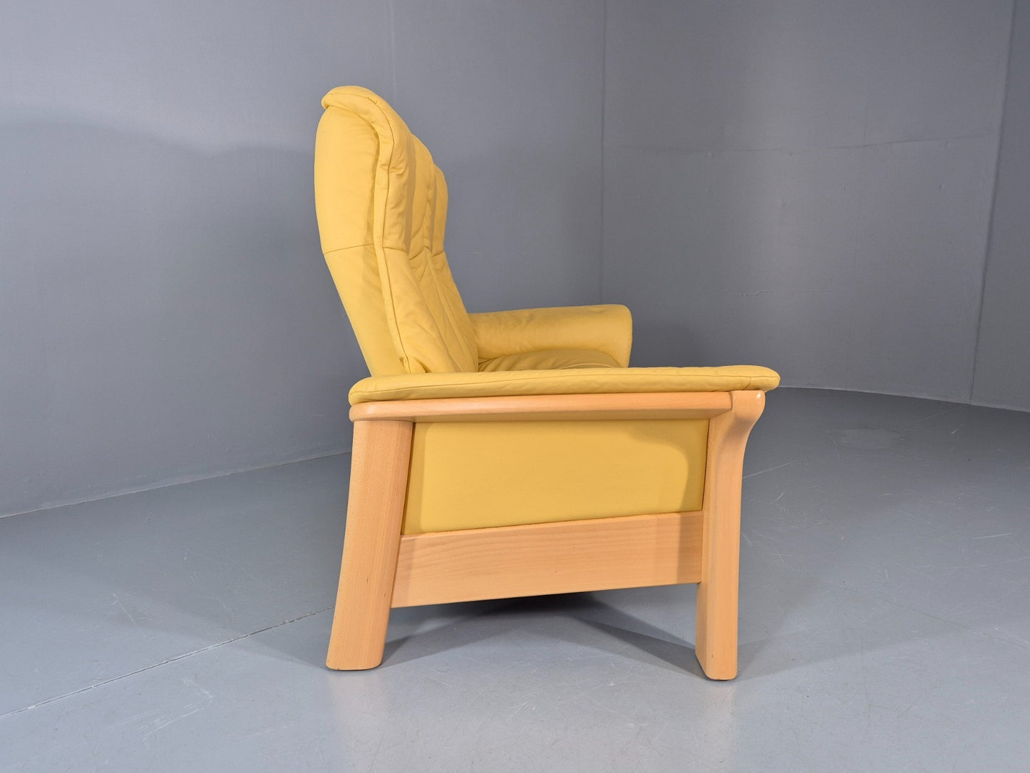 Ekornes Stressless Two Seater Leather Sofa Recline Stressless  EB11266 M2SS14