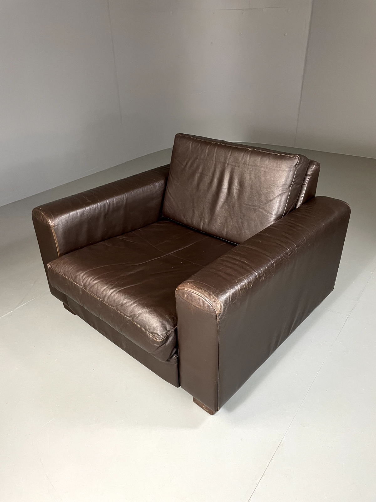 Danish Leather Lounge Chair Vintage 1970s Retro MCM EB5406 MNOR10