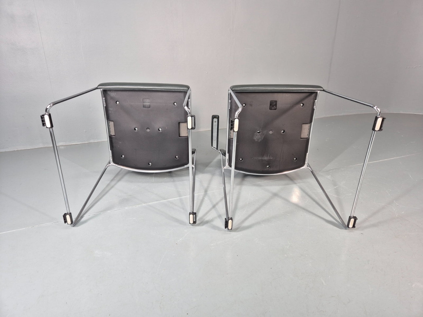 6 Leather Stacking Chairs Brunner Linos Dark Green Chrome Modern EB11735 MSTA6