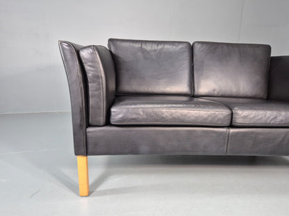 Vintage 2 Seater Settee Danish Retro Black leather and Vinyl EB11640  M2SS2