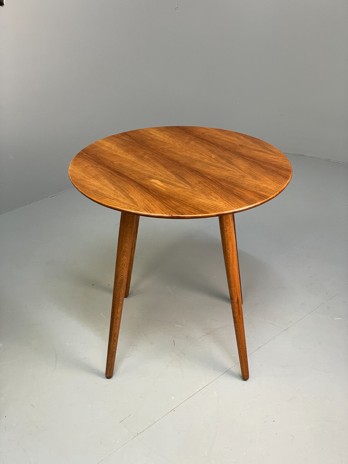 Vintage Round Walnut Coffee Table Side Table Mid Century Retro EB9428 MWOO - UKDK FURNITURE