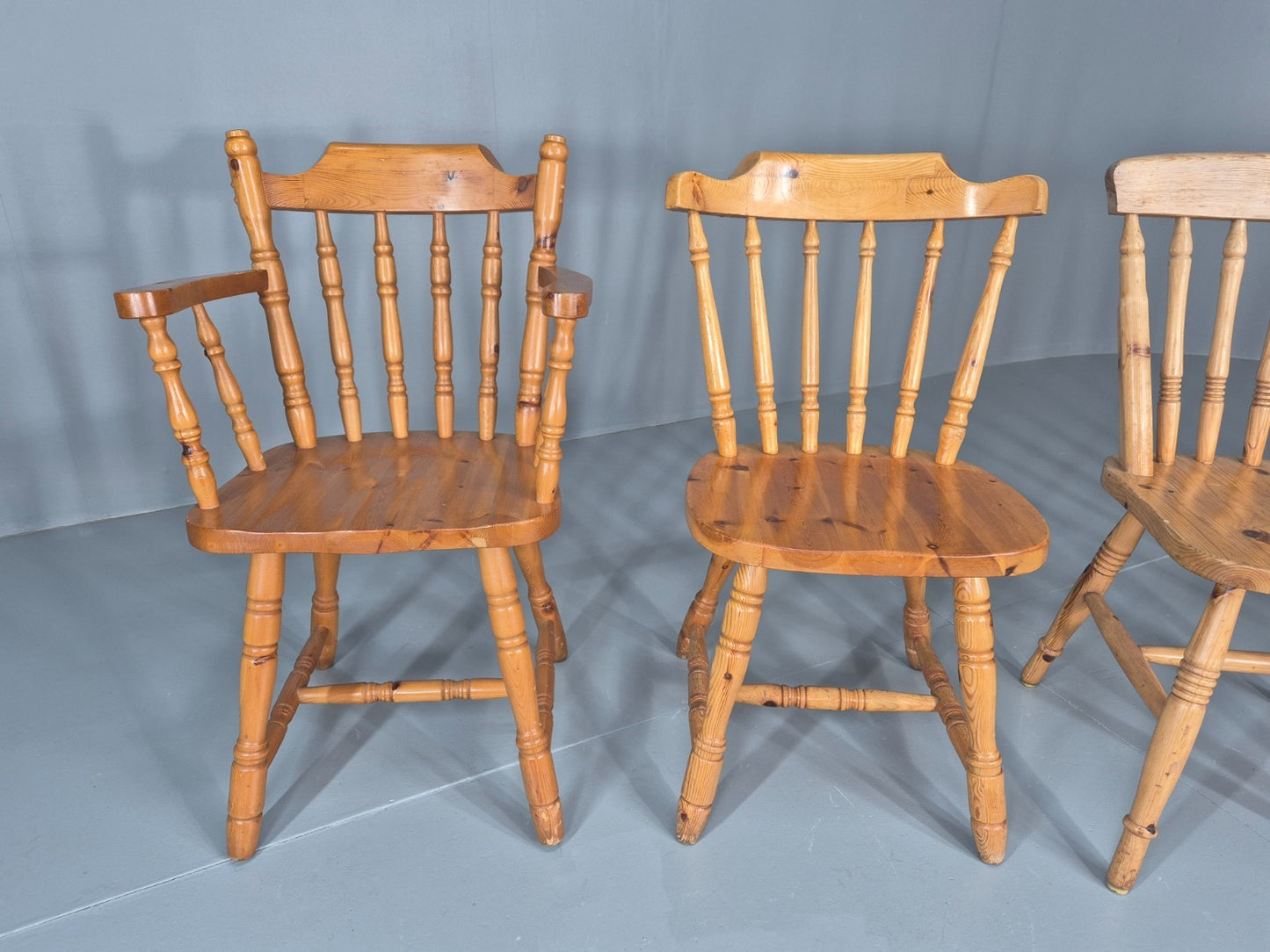 Harlequin set of 4 Vintage Pine Dining Chairs 1980s Retro EB11744 VDIN5