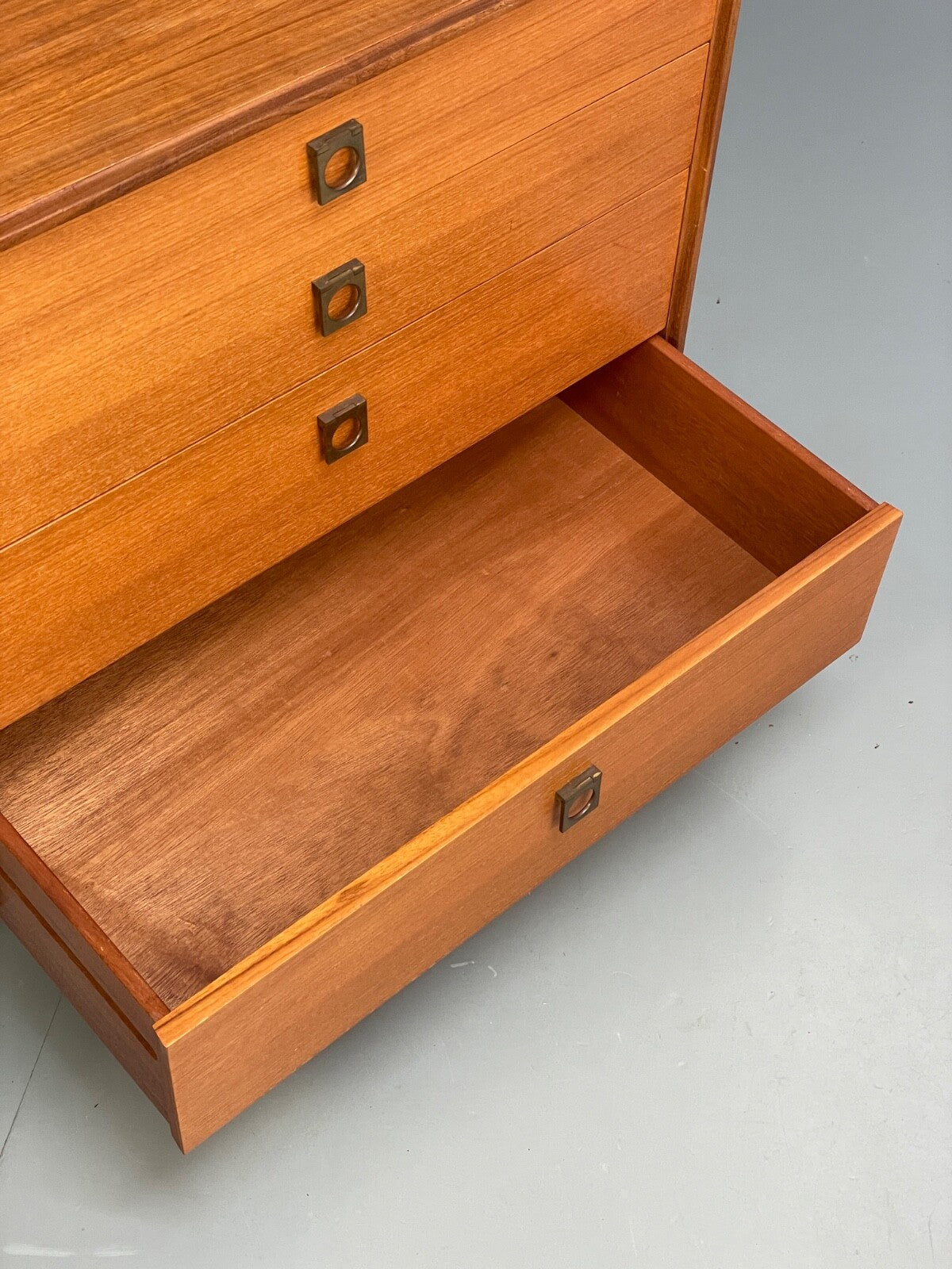 G Plan Teak Chest Of Drawers Vintage 1970s Brass Handles Felt Lined EB9762 MWOO - UKDK FURNITURE