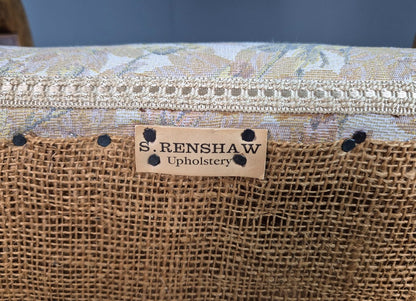 2 Antique Hall Chairs in Oak Frame and Floral Upholstery EB7362 VCAR7