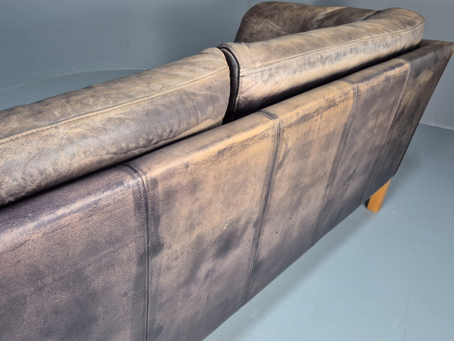 Vintage Mogens Hansen MH535 3 Seat Black Leather Sofa Danish EB10054 M3SS19