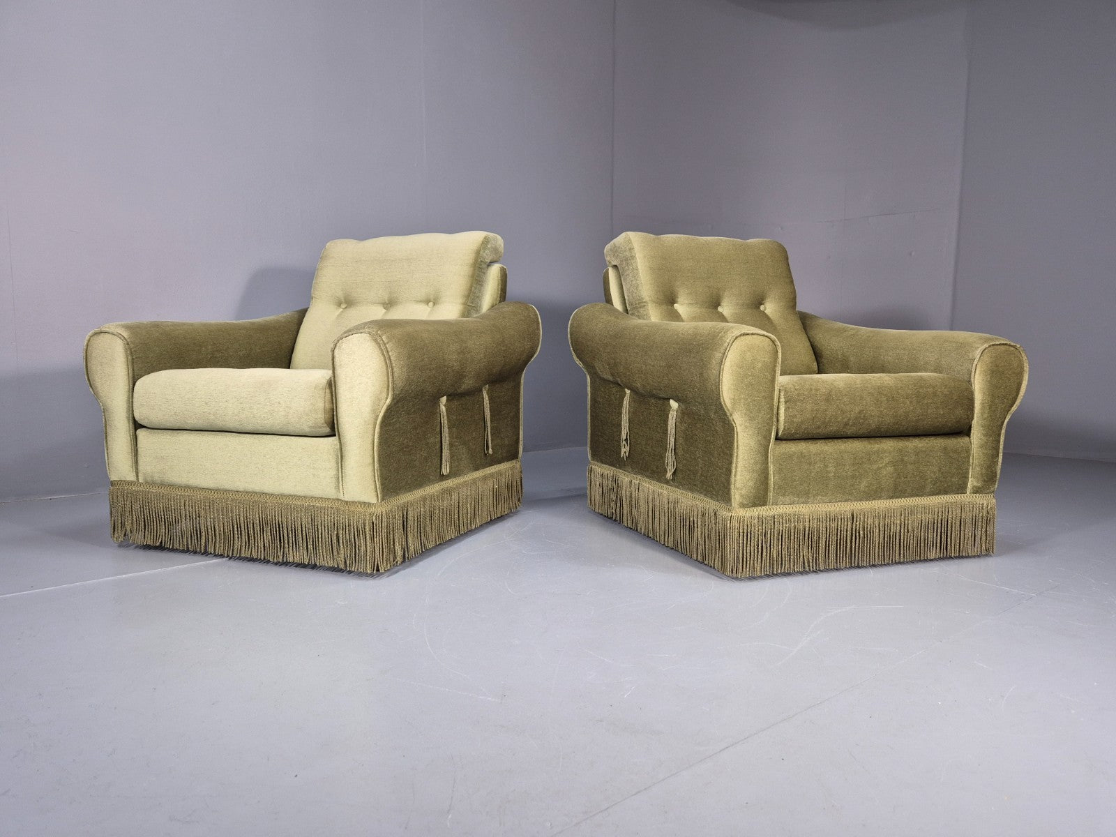 2 Retro 1970s Lounge Chairs Green Velour Vintage Danish Design EB10749 VCLO0