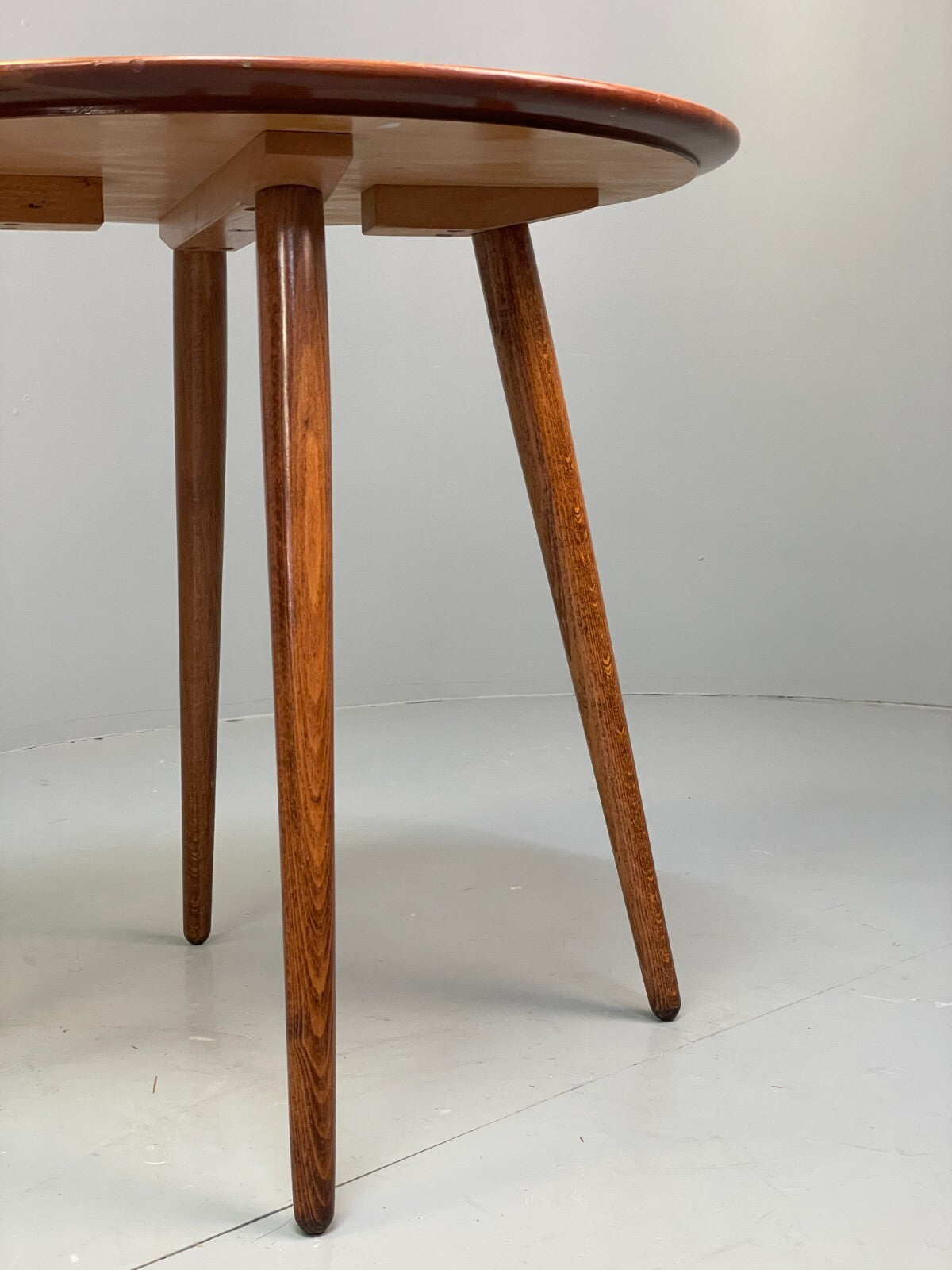 Vintage Round Walnut Coffee Table Side Table Mid Century Retro EB9428 MWOO - UKDK FURNITURE