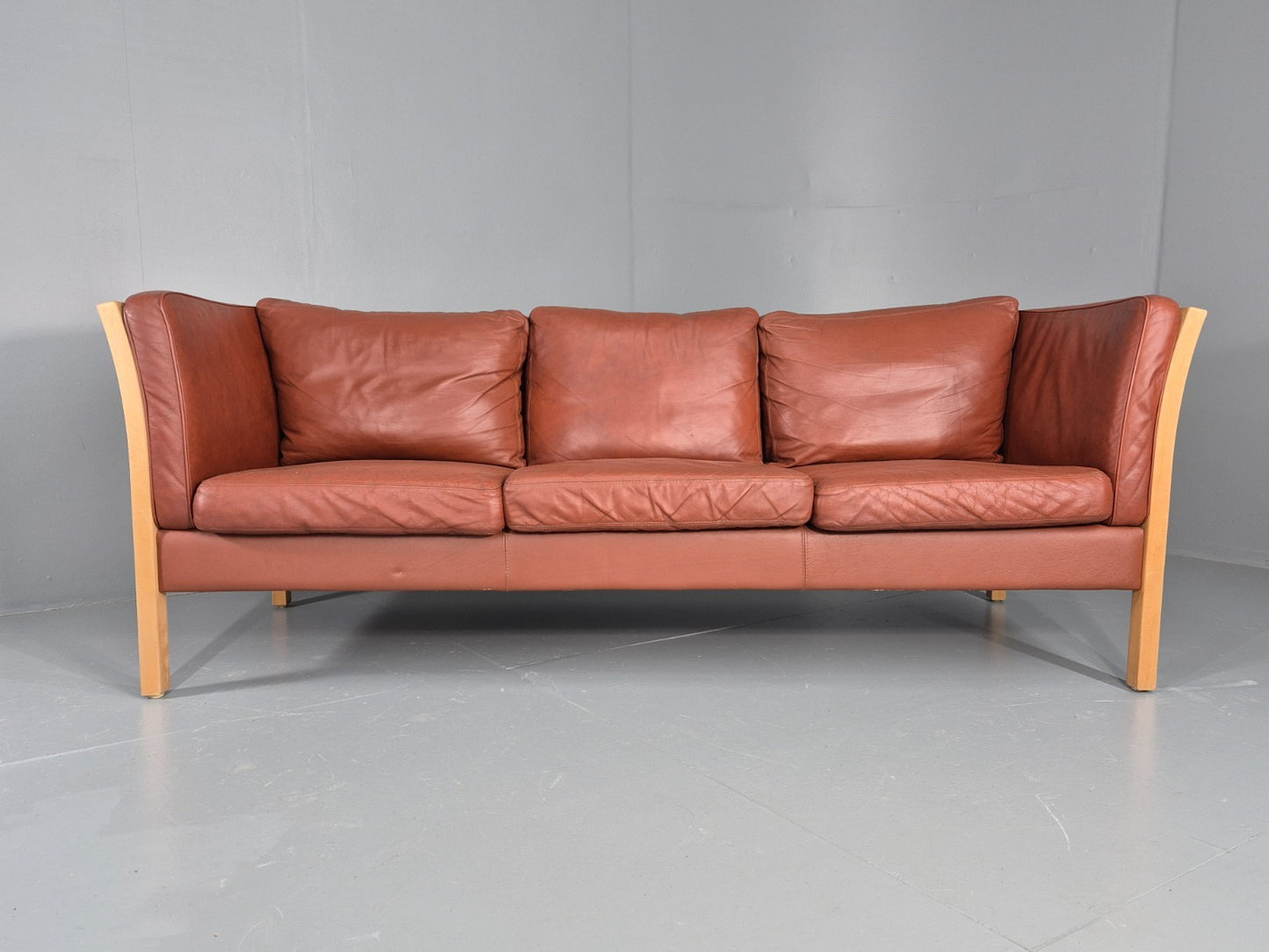 Vintage Stouby 3 Seat Sofa Reddy Brown Leather Beech Wood Slat EndsEB10525 M3SS5