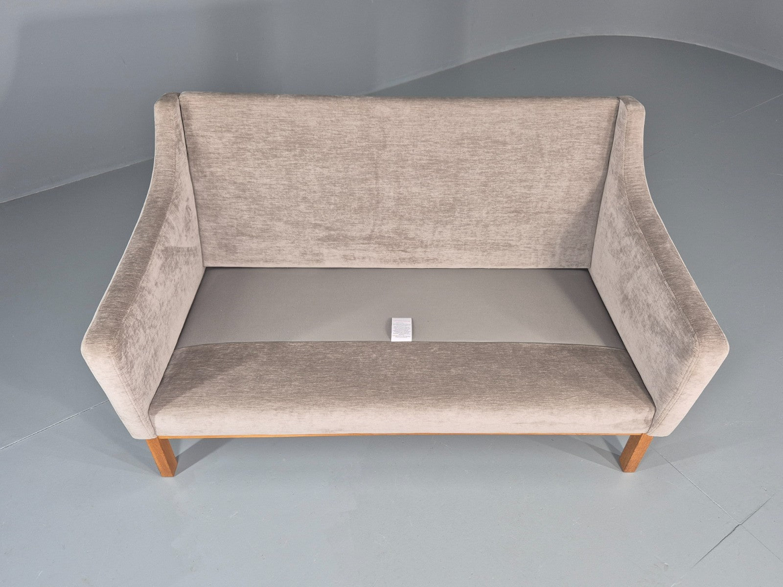 Vintage Mid Century 2 Seat Sofa New upholstery Oak base 1970s Retro EB11822 M2SS7