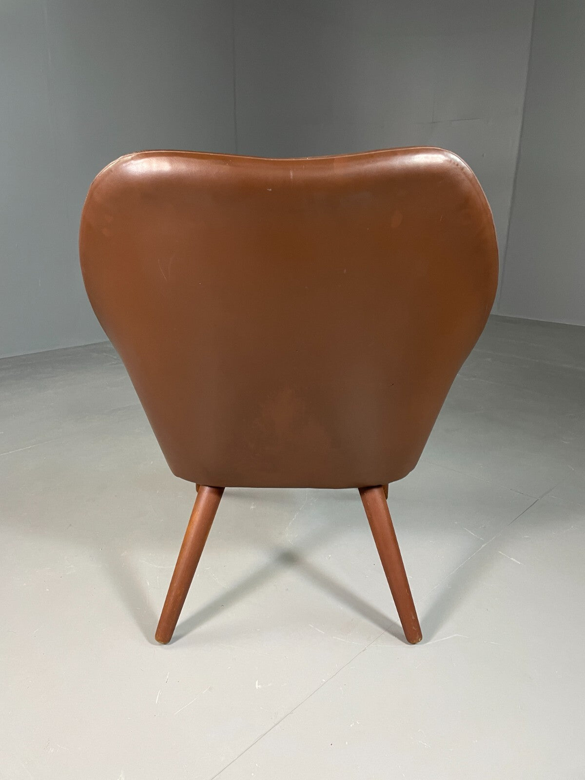 Vintage Danish Lounge Chair Brown Leather Circular Form Retro MCM EB6586 MNOR8