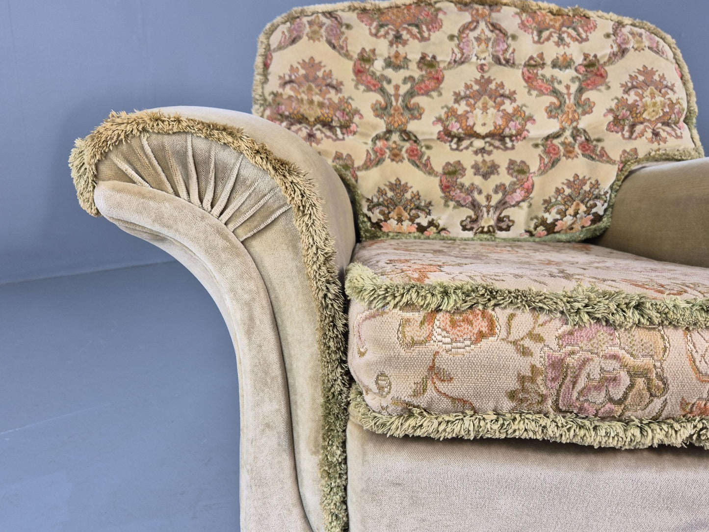 Vintage 1960s Luxury Lounge Chair Green Velour Floral Seat Retro  EB11779 MNOR5