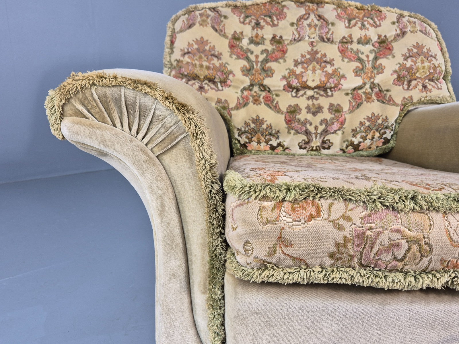 Vintage 1960s Luxury Lounge Chair Green Velour Floral Seat Retro  EB11779 MNOR5