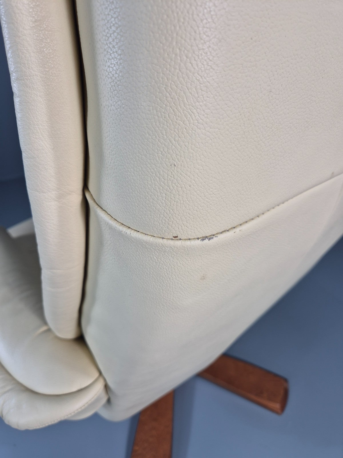 Vintage Danish Swivel Recline Lounge Chair Cream Leather 1990s  EB11400 MSWI15