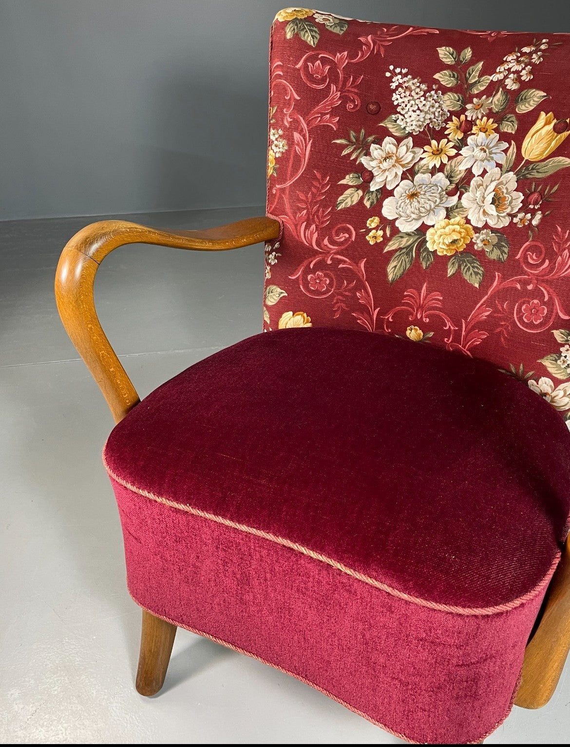 Vintage Lounge Chair Alfred Christensen Slagelse Mobelfabrik Floral VEB6781 MNOR4