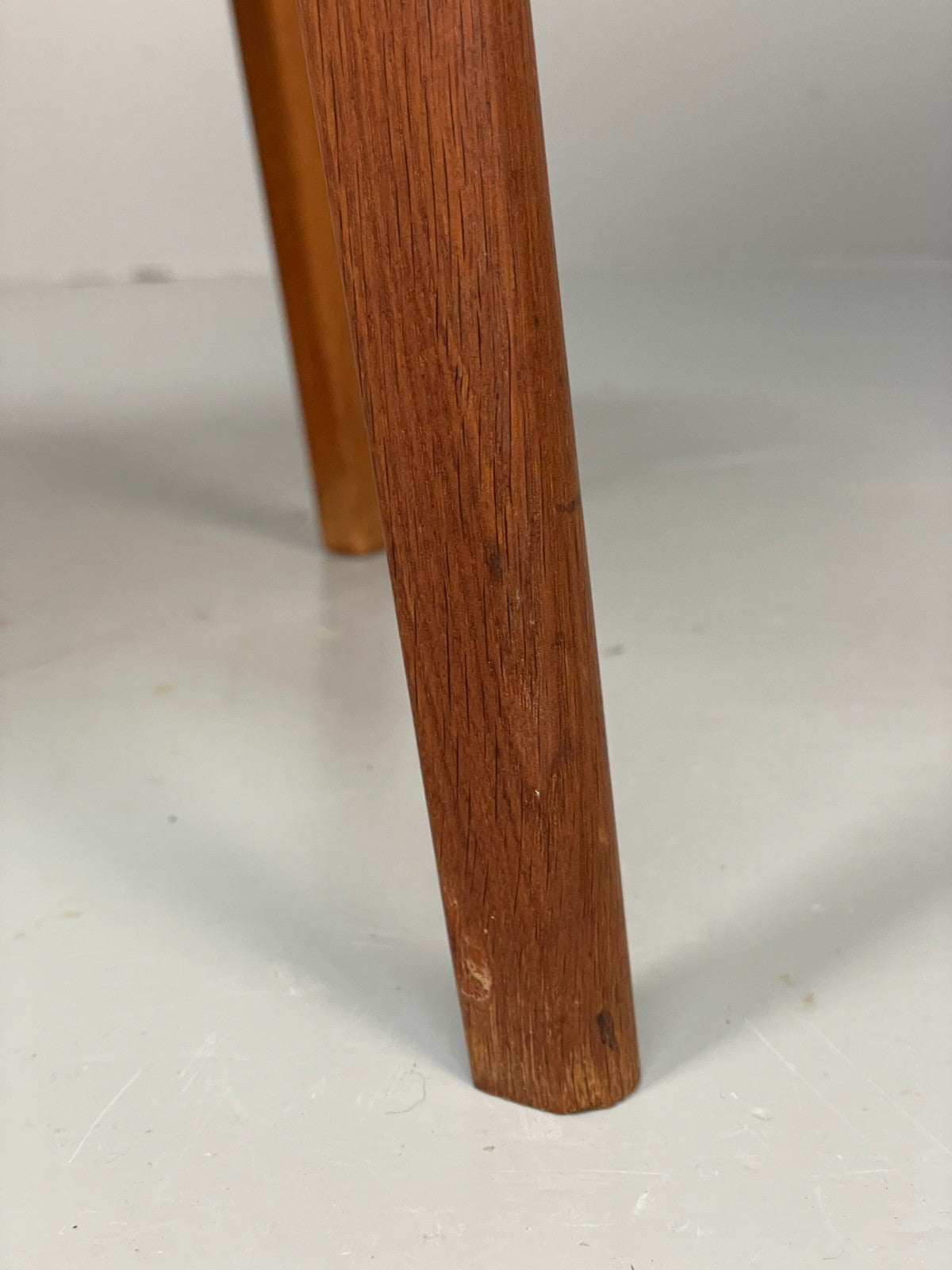 Vintage Teak Side Table 1960s Oak Legs Danish Retro EB11493 MWOO10
