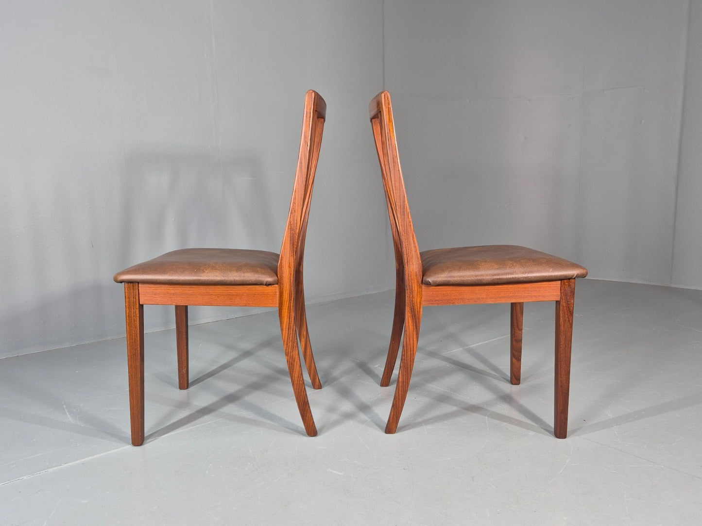 2 Vintage G plan Dining Chairs X Back 1970s Retro MCM Teak Frame EB11778 MDIN4